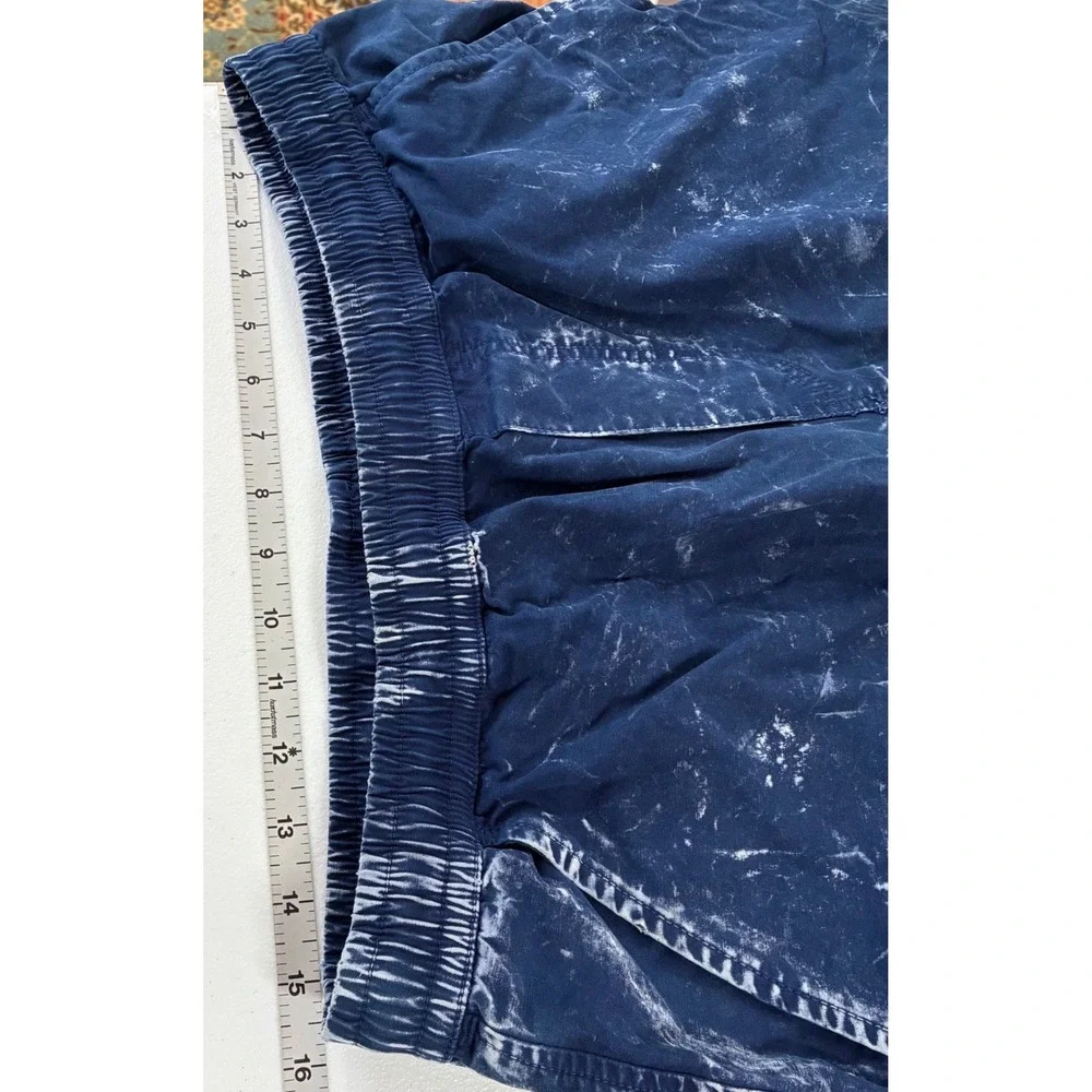 Limited Research Group Mens Acid Wash Shorts Blue Smiley Face Size 34
